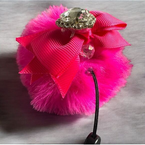 Luxury Fluffy Pom-Pom Charm with Sparkle with Heart Accent - Picture 15 of 16